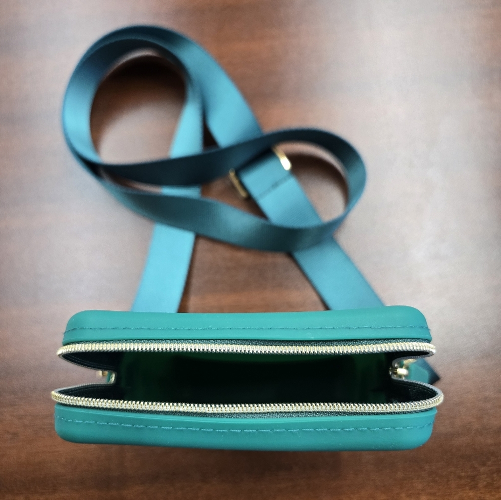 Peepers Green Crossbody Bag - Picture 5 of 12